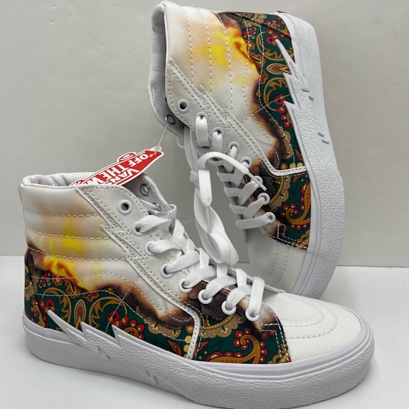 Vans Men’s Sk8-Hi Bolt (Big Reveal) True White/P Sneakers
VN0A5JIVAZQ - Picture 16 of 16